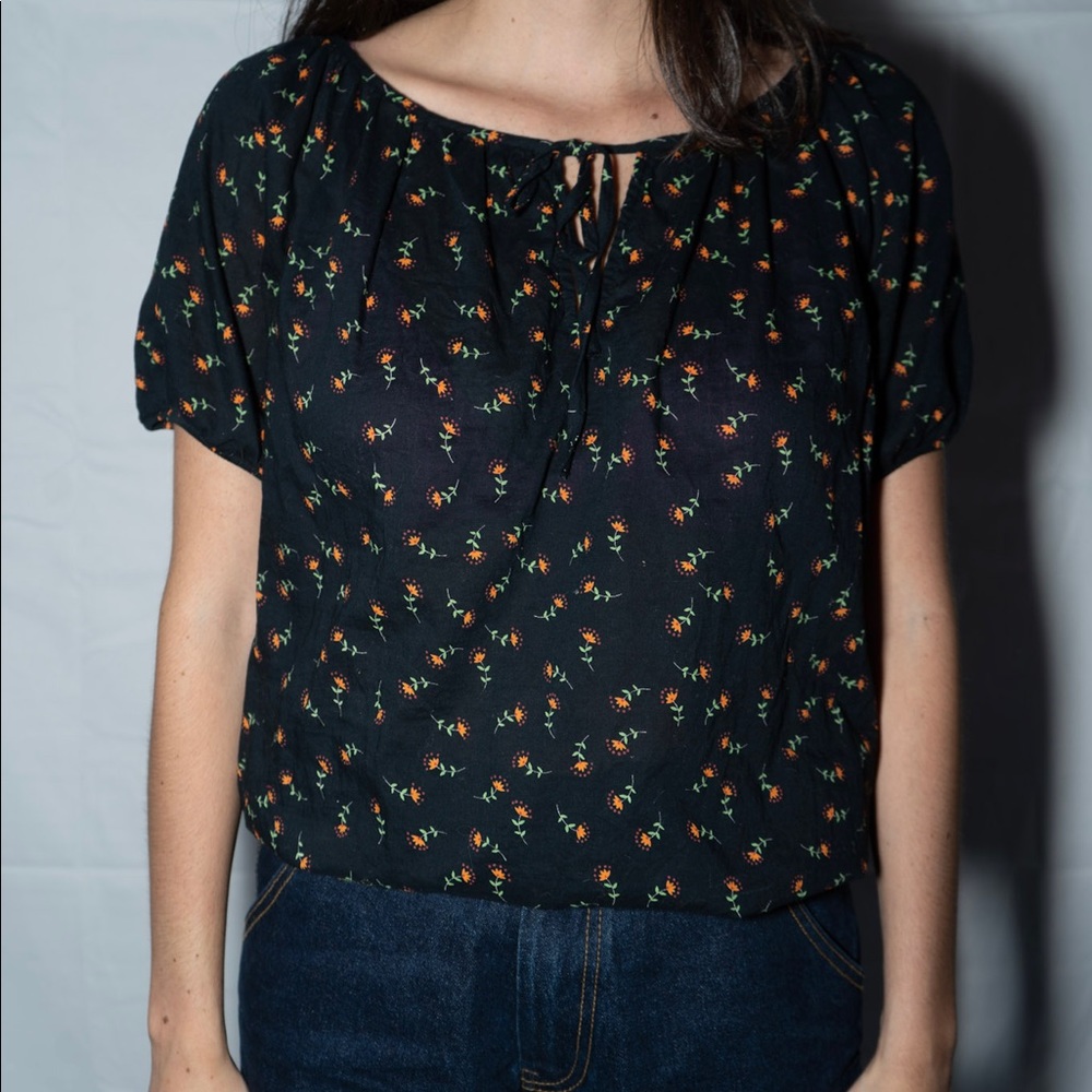 Cute top form urban!
